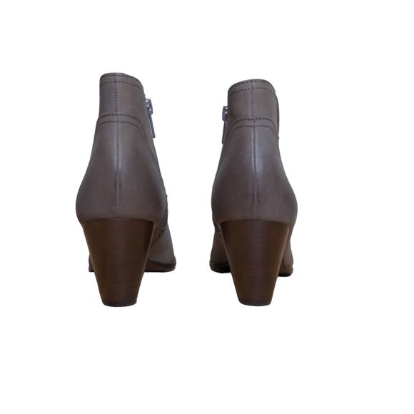 Frye Reina Leather Bootie Boots Pointed Stacked Heel 8.5M New - Picture 10 of 16